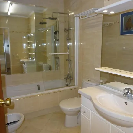 Appartamento à Port Avec Loggia Et Parking - Fr-1-335-187