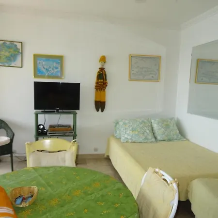 A Port Avec Loggia Et Parking - Fr-1-335-187 Apartment Hyères