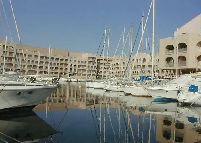 Appartamento à Port Avec Loggia Et Parking - Fr-1-335-187 Hyères